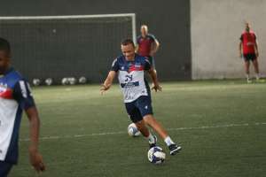 Fortaleza acerta renovação com ex-lateral do Guarani por mais um ano