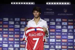 Europa aposta alto em 'promessas' na atual janela de transferências do futebol