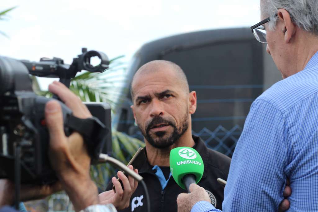 Sob comando de Pingo, Tubarão empata em segundo teste da pré-temporada - Leonardo Hübbe | CA Tubarão