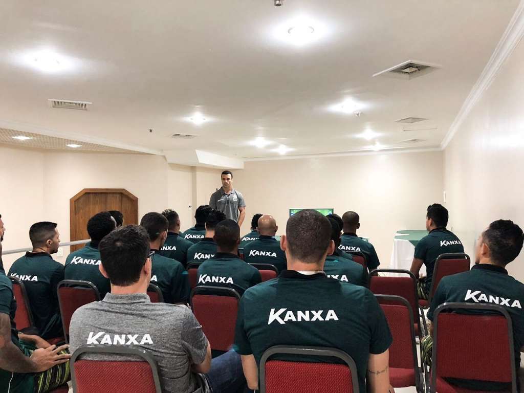 Após encaminhar classificação na Copa Verde, Júnior Rocha pede foca total na Série C