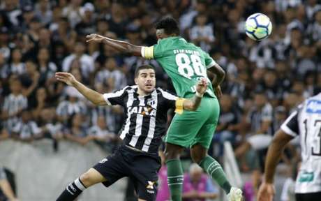 Ceará x Chapecoense – Vozão e Verdão do Oeste duelam com objetivos diferentes