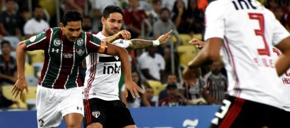 São Paulo tenta parar o Santos