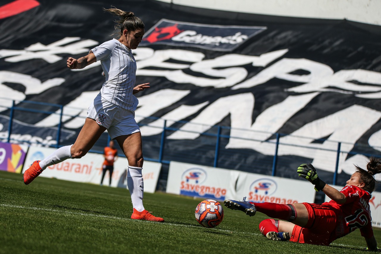 Feminino: Corinthians ganha pela 25ª vez seguida e bate recorde