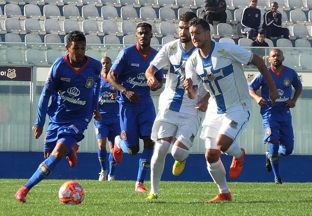 Água Santa tirou a invencibilidade do São Caetano e se classificou (Foto: Fabrício Cortivone/São Caetano)