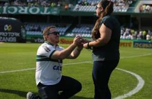 Série B: Sócio adquire do programa Coritiba Experience pede namorada em casamento