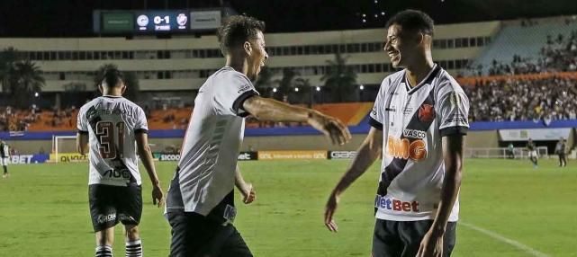 Técnico comemora a ‘saída da confusão’ e enaltece promessa do Vasco