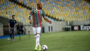 Ex-volante da Ponte deixa o Fluminense e acerta com rival do Brasileirão