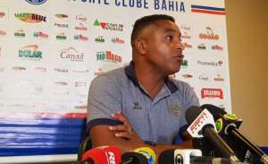 Roger Machado valoriza ponto conquistado pelo Bahia contra Palmeiras