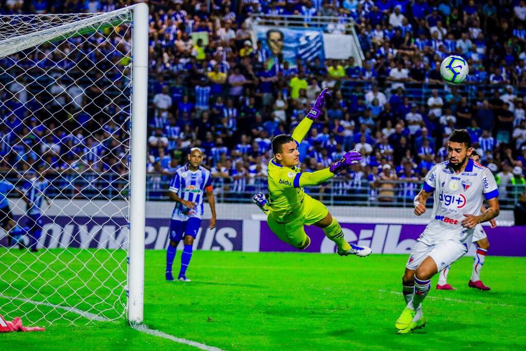 Fortaleza vence CSA na 14ª rodada do Brasileirão