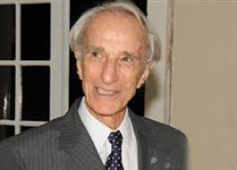 Na festa do título de 1978, Conselheiros do Guarani fazem homenagem a Hélio Maffia