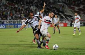 Série C: Técnico do Santa Cruz precisará fazer alteração no ataque