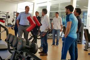 Em apresentação, Ceni exalta ida ao Cruzeiro: 'É um momento mágico na carreira'