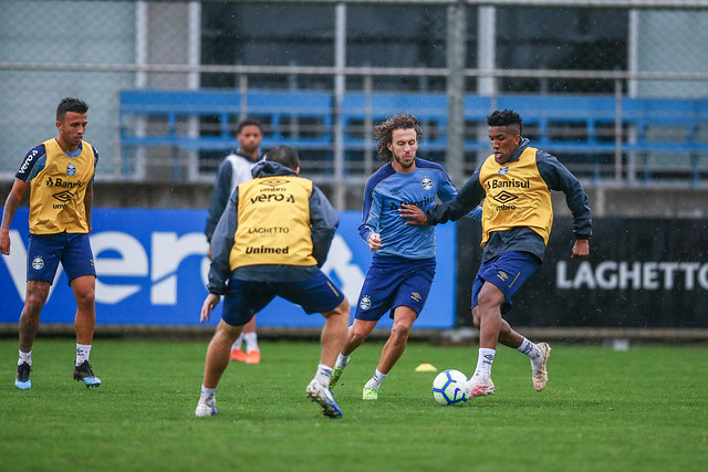 Com hexa na mira, Grêmio inicia semifinal contra o Athletico-PR na Copa do Brasil
