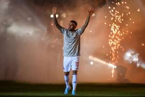 Daniel Alves é regularizado e pode estrear pelo São Paulo neste domingo