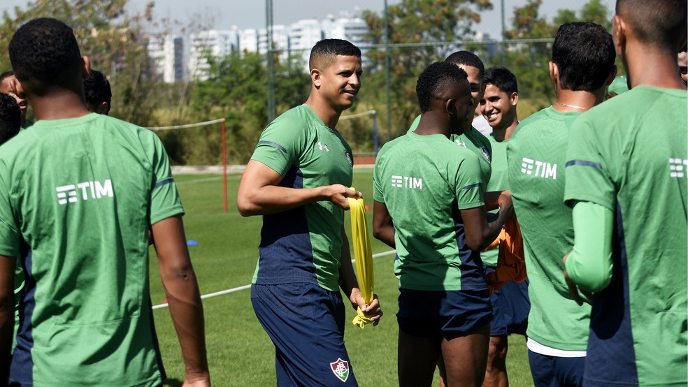 Mascarenhas e Lucão podem reforçar o Fluminense contra o CSA