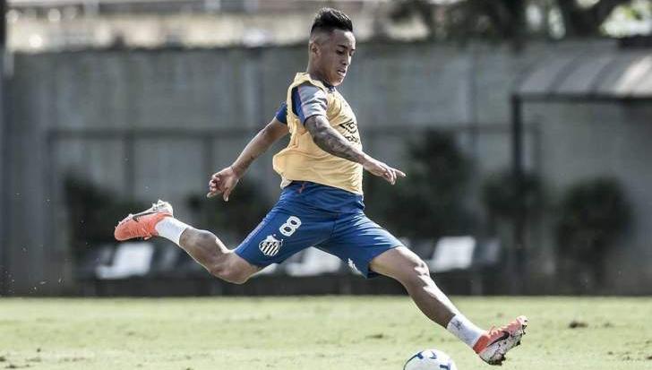 Em busca de solução para Ruiz e Cueva, Santos admite erro em planejamento
