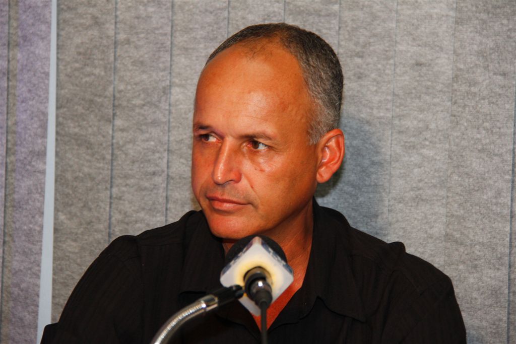 Após goleiro Bruno, time mineiro anuncia treinador para a próxima temporada