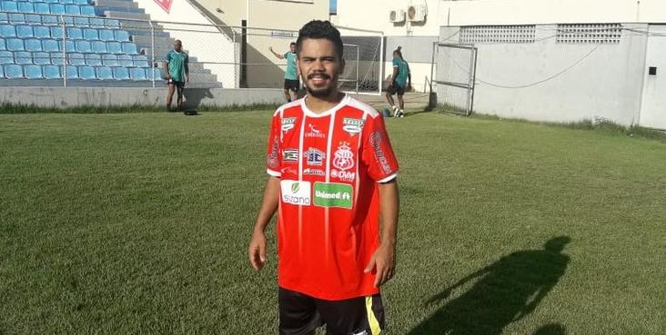 Série C: Imperatriz perde lateral por lesão em reta final e Rayllan cumpre suspensão