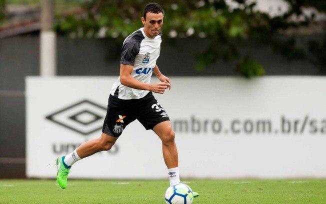 Pituca projeta Santos por “muito tempo na liderança” e mira título do Brasileirão