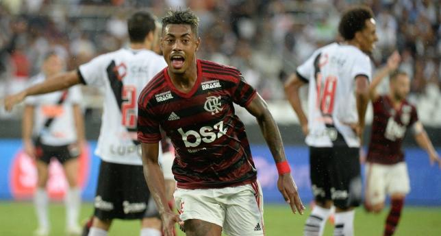 Às vésperas de clássico, torcedores de Flamengo e Vasco brigam em Duque de Caxias