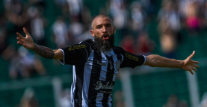 Série B: Com vergonha, Tony desabafa sobre situação do Figueirense: 