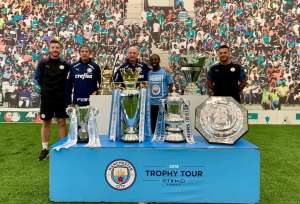 Palmeiras recebe visitantes do Manchester City antes de viagem ao Sul