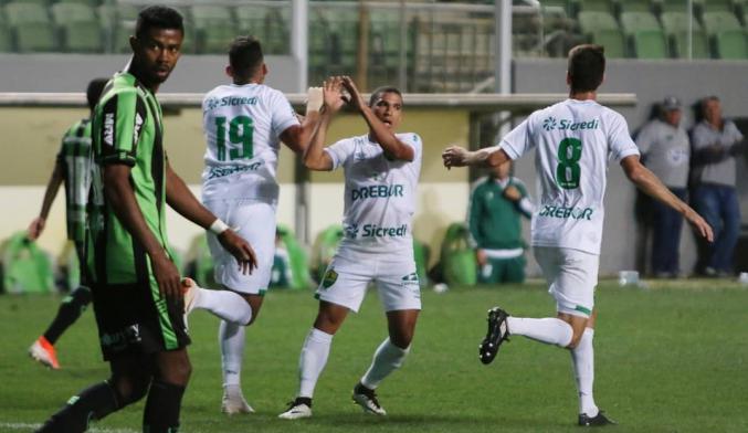 Cuiabá fez um gol e criou chances para empatar