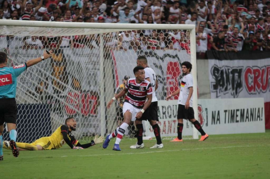 Foto: Rodrigo Baltar / Santa Cruz