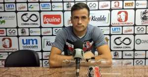 Série C: De olho no G4, Santa Cruz perde atacante para clássico contra o Náutico