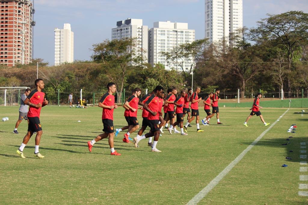 Vila Nova x Sport – Leão tenta embalar segunda vitória para entrar no G4 da Série B