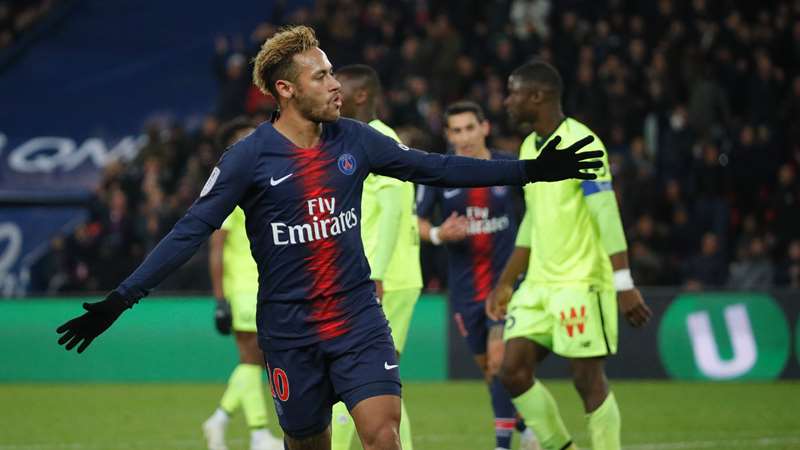 PSG frustra tentativa do Barcelona e rejeita liberar Neymar por empréstimo