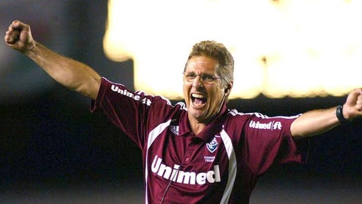 Novo técnico do Flu, Oswaldo de Oliveira tem primeiro contato com jogadores em CT