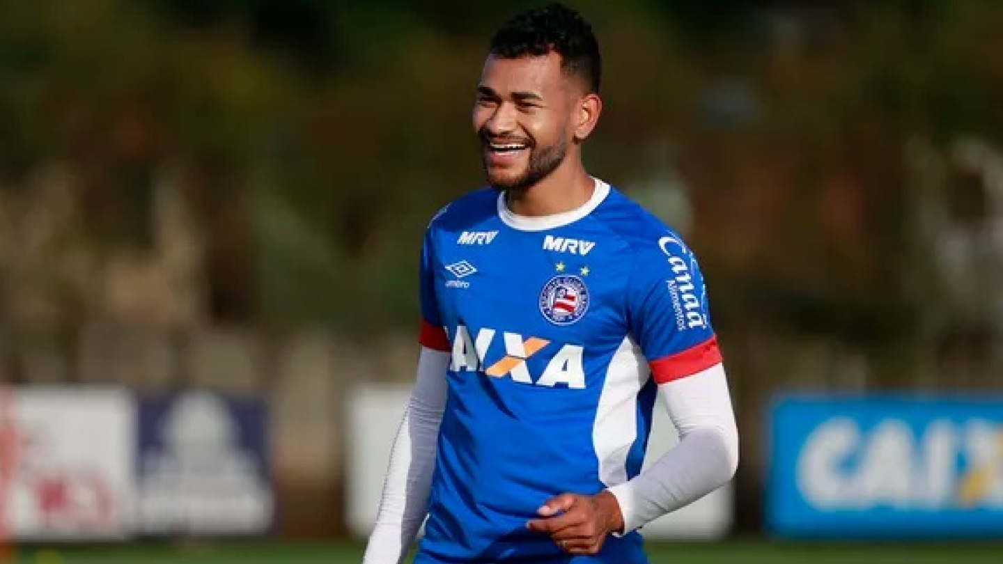 Fortaleza acerta com zagueiro Jackson, ex-Palmeiras, junto ao Bahia