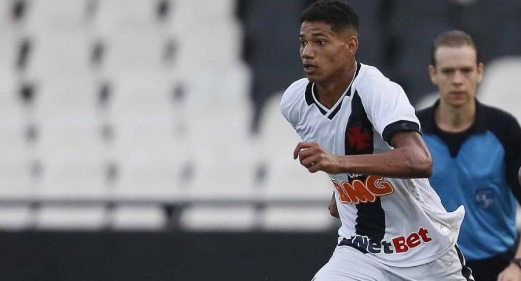 Com destaque de Marrony, Vasco vence América-RJ em jogo-treino