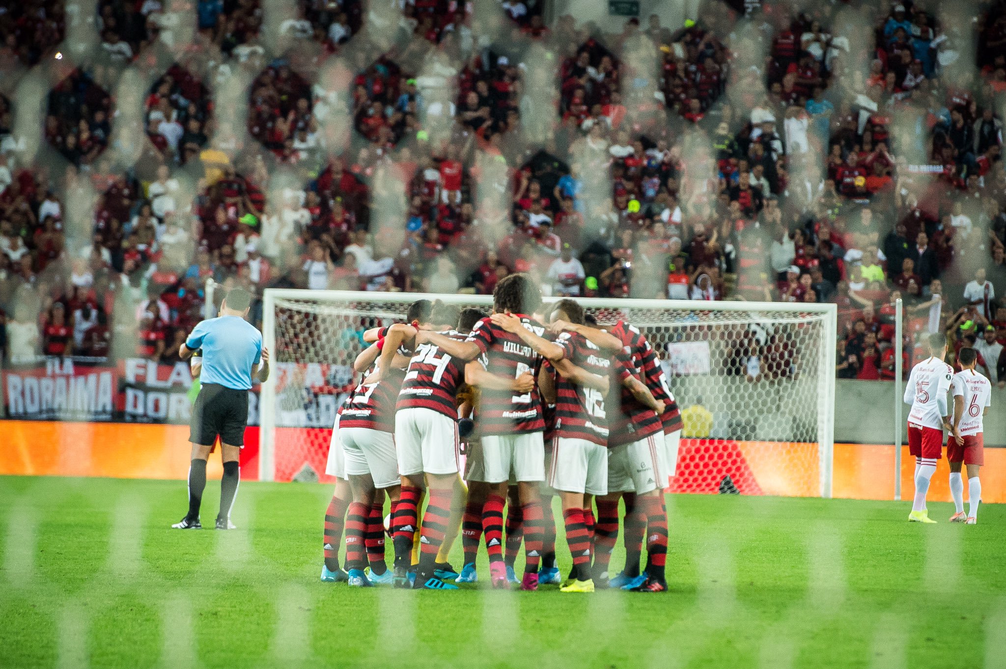 Experiência e força no Maracanã ajudam Flamengo a abrir vantagem na Libertadores