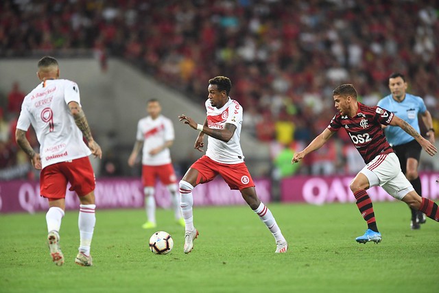 Internacional vê estratégia ruir com primeiro gol marcado pelo Flamengo