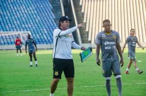 Série C: Brigatti pede apoio da torcida do Sampaio Corrêa para garantir liderança