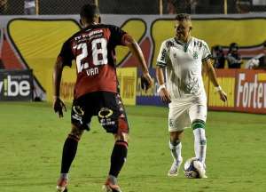Série B: Felipe Conceição destaca valentia do América com 10: 