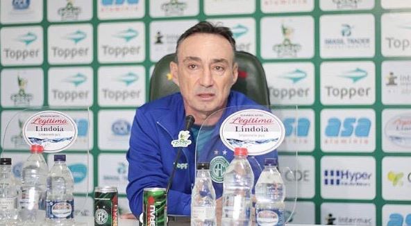 Série B: Demitido do Guarani, Roberto Fonseca desabafa: “Nos entregamos”