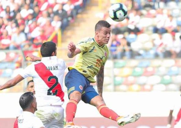 Atacante colombiano pretendido por Palmeiras e Fla está livre no mercado