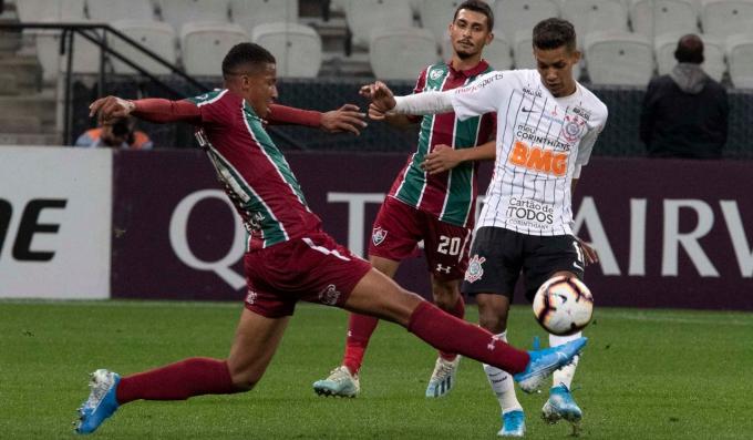 Empate do Corinthians no Itaquerão foi melhor para o Fluminense na Copa Sul-Americana