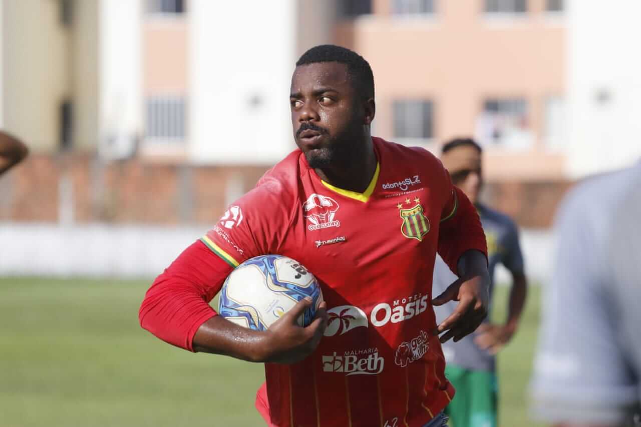 Série C: Goleiro do Sampaio entra na pauta de time que briga por vaga na Champions