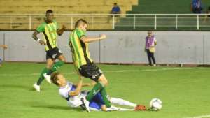 Atlético-AC x Luverdense - Rebaixados, clubes cumprem tabela no Florestão