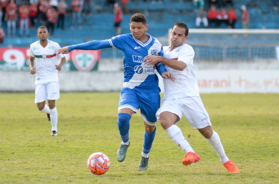 Taubaté 0 x 0 Portuguesa – O ano acabou pra Lusa e é apenas agosto…