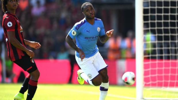 Sterling fez um dos gols do Manchester City