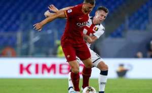 ITALIANO: Roma empata em jogo de seis gols e Lazio atropela Sampdoria