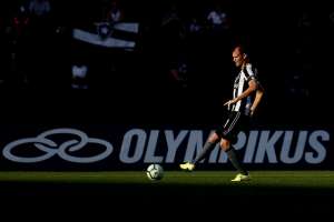 Com volta de Carli, Botafogo recebe Chapecoense para acabar com irregularidade