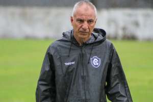 Série C: Eliminado, técnico espera por reunião para definir se fica no Remo
