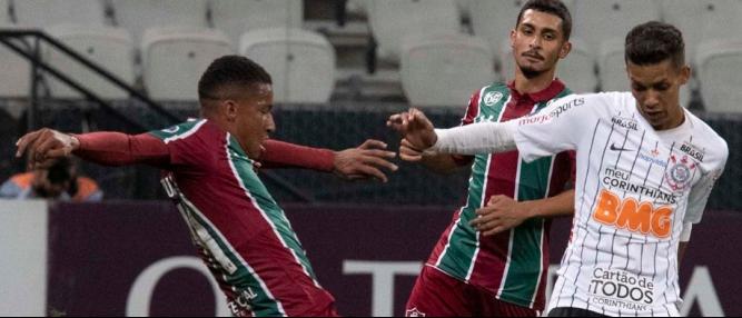 Fluminense recebe Corinthians no Maracanã