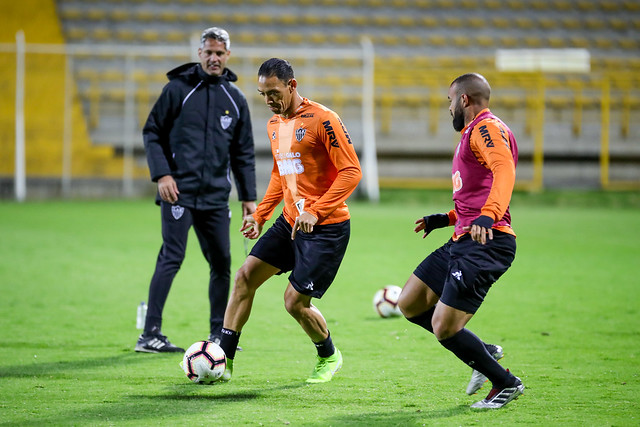 Instável, Atlético-MG tenta despachar ‘zebra’ colombiana na Copa Sul-Americana